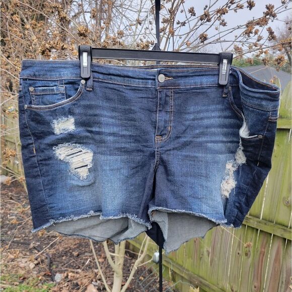 Womens Torrid Jean Shorts - Picture 1 of 10